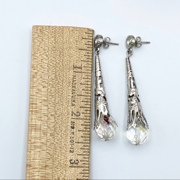 🌈3/$10 Silver Crystal Drop Fashion Earrings - Picture 7 of 8